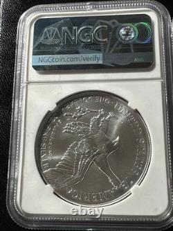 2023 Eagle First Releases S$1 Coin MS70 NGC (lot2)