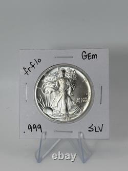 American Eagle Silver Coin Silver Eagle 1989 Philadelphia Mint #68