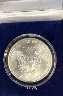 Lot iof 5 2000 American Eagle. 999 Silver Dollar Full Color In Box