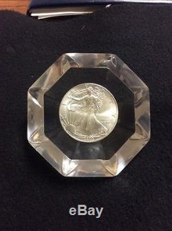 U. S. Mint Year 2000 Silver Eagle Dealer Paperweight. RARE DEALER ONLY ITEM