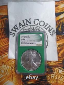 1992 American Silver Eagle, production précoce NGC MS-69, noyau vert E185-95