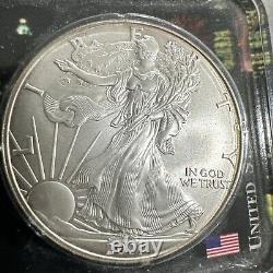 2001 Récupération de Ground Zero du WTC 9-11-01 Aigle d'argent $1 PCGS Gem Uncirculated