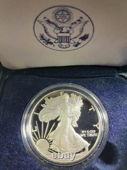 2007-W 1 $ American Eagle en argent DCAM Proof (PR-70 estimé) emballage officiel de la Monnaie des États-Unis et COA