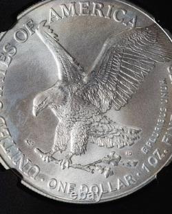 2024 (P) American Silver Eagle avec Marque Privée Étoile Premières Émissions NGC MS70 2024 (P) American Silver Eagle avec Marque Privée Étoile Premières Émissions NGC MS70