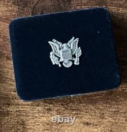 250e anniversaire de l'ARMÉE DES ÉTATS-UNIS Pièce en argent proof d'un oz avec aigle américain