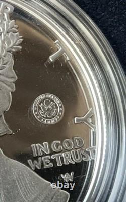 250e anniversaire de l'ARMÉE DES ÉTATS-UNIS Pièce en argent proof d'un oz avec aigle américain