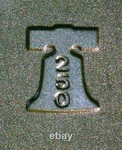 Aigle argenté non circulé amélioré W 1776-2026. Double date, marque privative Liberty Bell 250e anniversaire