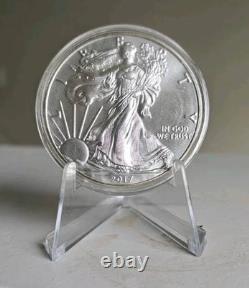 Aigle en Argent Américain 2017 1 once troy. 999 Argent Pièce de 1 $ BU Provenant d'un Tube de Monnaie