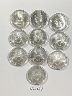 Collection de 30 pièces de l'American Silver Eagle. 1986-2015. Toutes en qualité éclatante non circulée.