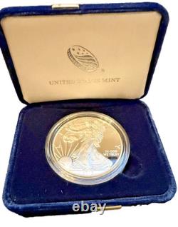Dollar en argent proof American Silver Eagle 2018 de la Monnaie des États-Unis, pièce ASE avec boîte et certificat d’authenticité