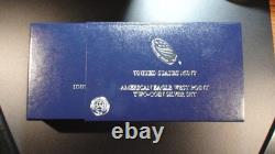 Ensemble de 2 pièces Silver Eagle 2013-W en finition Enhanced et Reverse Proof avec certificat d’authenticité et emballage d’origine complet