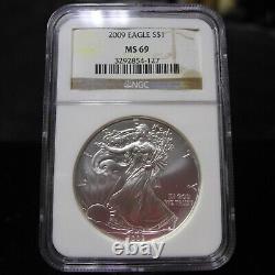 Lot de (10) American Silver Eagles 2004-2020 PCGS/NGC MS69