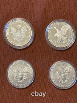 Lot de 4 (2019, 2019, 2020, 2022) American Eagle en argent 1 oz. Pur. 999 Monnaies américaines