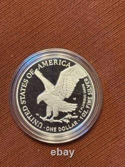 Lot de 4 (2019, 2019, 2020, 2022) American Eagle en argent 1 oz. Pur. 999 Monnaies américaines