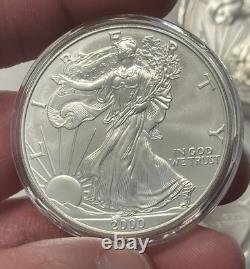 Lot de 5 American Silver Eagles 2000, 2001, 2013, 2014, 2018 dans des capsules BU