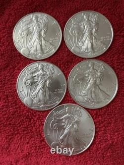 Lot de 5 pièces American Silver Eagle 2020 de 1 oz en argent, BU, 1 $