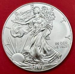 Lot de SIX pièces American Silver Eagles GEM BU datées de 2008 à 2015 E687
