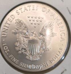 Lot de quatre pièces de dollar en argent, 2012, W 1991P, X2 2020 Eagle Choice BU