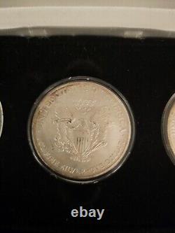 Mint de Washington Ensemble de 3 pièces d'1 once American Silver Eagle 2004 non circulées avec certificat d'authenticité