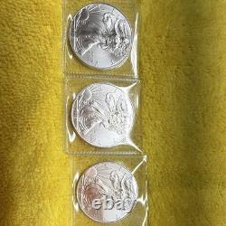 Monnaie américaine US Mint American Silver Eagle 1 $ (3) pièces en argent de 1 oz 999, 2015, non certifiées
