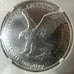 Monnaie des États-Unis 2025 American Silver Eagle avec marque d’atelier Eagle, 1 oz 999 NGC 9.9 8667093-158