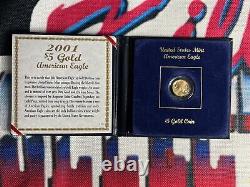Pièce de monnaie américaine American Eagle de 2001 de 5 dollars en argent dans une boîte en velours bleu - Pièce authentique de la Monnaie des États-Unis