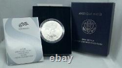 Pièce de monnaie en argent d'une once American Eagle 2008-W avec boîte et certificat d'authenticité.