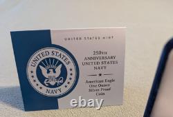 Pièce en argent Proof d'une once avec aigle américain pour le 250e anniversaire de la Marine des États-Unis