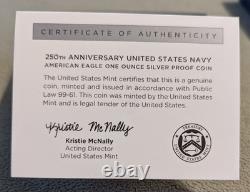 Pièce en argent Proof d'une once avec aigle américain pour le 250e anniversaire de la Marine des États-Unis
