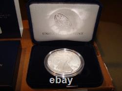 Pièce en argent proof d'une once de l'aigle américain pour le 250e anniversaire de l'armée américaine