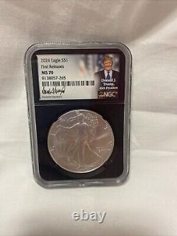 Série Signature Donald J. Trump 2024 1$ Aigle d'Argent Première Édition MS 70